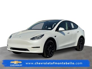 Used 2022 Tesla Model Y Long Range image 1