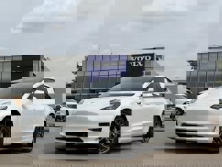 Used 2020 Tesla Model 3 Long Range image 1