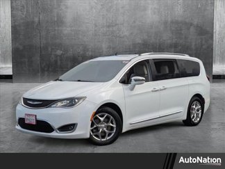 Used 2019 Chrysler Pacifica Limited image 1