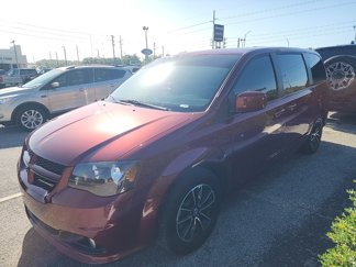 Used 2019 Dodge Grand Caravan GT image 1