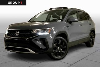 Used 2022 Volkswagen Taos SE image 1