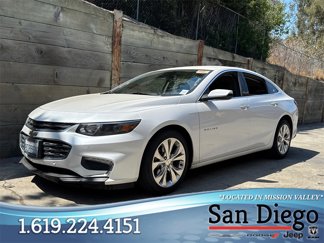 Used 2018 Chevrolet Malibu Premier w/ Driver Confidence Package image 1