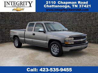 Used 2001 Chevrolet Silverado 1500 LS w/ Firm Ride Suspension Pkg image 1