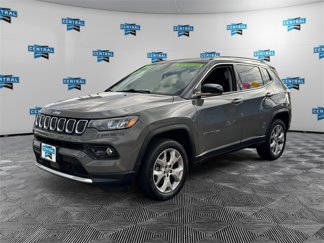 Used 2022 Jeep Compass Limited image 1