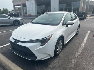 Used 2022 Toyota Corolla LE image 1