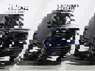 Used 2023 Land Rover Range Rover Long Wheelbase SE image 1