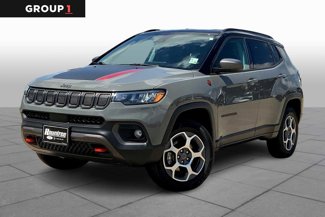 Used 2022 Jeep Compass Trailhawk image 1