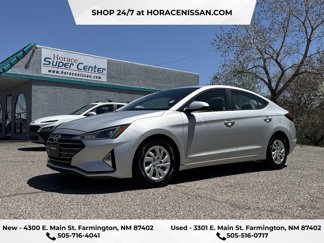 Used 2019 Hyundai Elantra SE image 1
