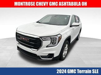 Used 2024 GMC Terrain SLE image 1