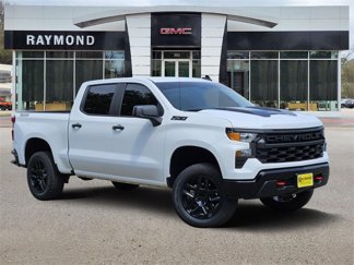 Used 2024 Chevrolet Silverado 1500 Custom Trail Boss w/ LPO, Dark Essentials Package image 1