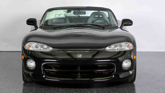 Used 1995 Dodge Viper RT/10 image 1