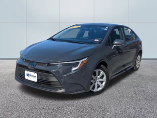 Certified 2024 Toyota Corolla LE image 1