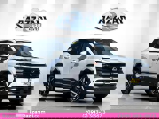 New 2025 Nissan Kicks SV image 1