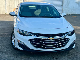 Used 2022 Chevrolet Malibu LT image 1