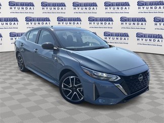 Used 2025 Nissan Sentra SR image 1