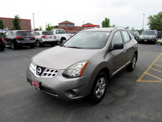 Used 2014 Nissan Rogue S w/ Convenience Package image 1