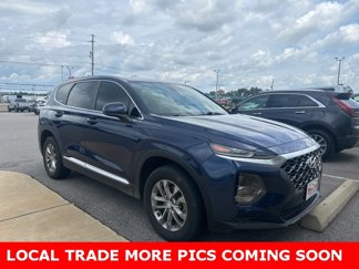 Used 2019 Hyundai Santa Fe SE image 1