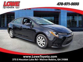 Certified 2024 Toyota Corolla LE image 1