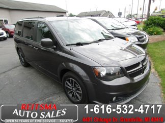 Used 2019 Dodge Grand Caravan GT image 1