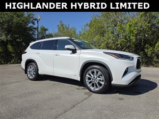 Used 2022 Toyota Highlander Limited image 1