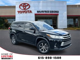 Used 2019 Toyota Highlander XLE image 1