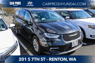 Used 2021 Chrysler Pacifica Touring-L image 1