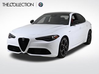 Used 2022 Alfa Romeo Giulia Veloce image 1