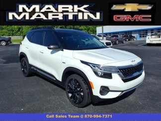 Used 2023 Kia Seltos Nightfall Edition image 1