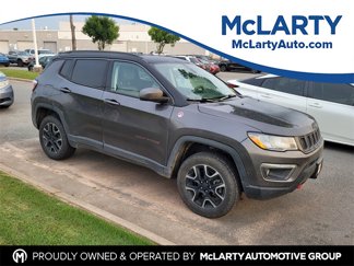 Used 2019 Jeep Compass Trailhawk image 1