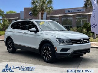 Used 2021 Volkswagen Tiguan SE w/ Panoramic Sunroof Package image 1
