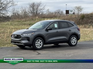 New 2025 Ford Escape Active image 1