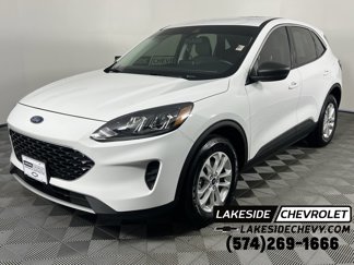 Used 2022 Ford Escape SE image 1