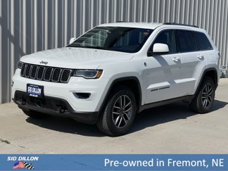 Used 2020 Jeep Grand Cherokee Laredo w/ Quick Order Package 2BN North image 1