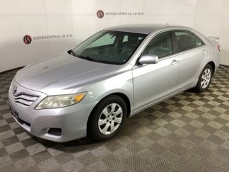 Used 2011 Toyota Camry image 1