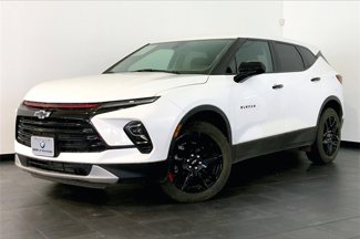 Used 2023 Chevrolet Blazer LT image 1