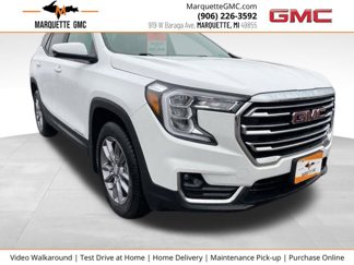 Used 2022 GMC Terrain SLT w/ Infotainment Package II image 1