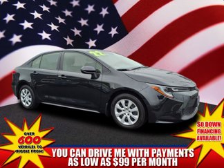 Certified 2022 Toyota Corolla LE image 1