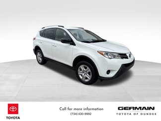 Used 2015 Toyota RAV4 LE image 1