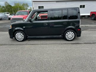 Used 2006 Scion xB image 1