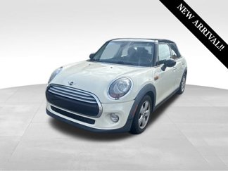 Used 2015 MINI Cooper 4-Door Hardtop image 1