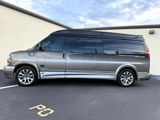 Used 2025 Chevrolet Express 2500 Extended w/ Driver Convenience Package image 1