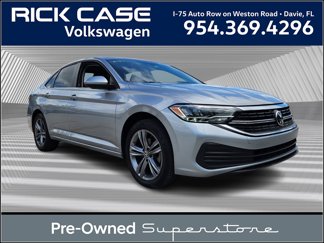 Used 2022 Volkswagen Jetta SE image 1