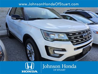 Used 2017 Ford Explorer XLT w/ Equipment Group 202A image 1