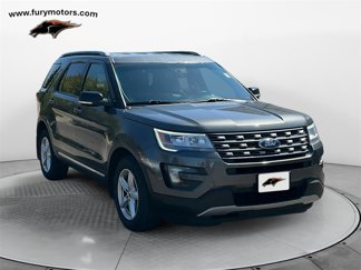 Used 2016 Ford Explorer XLT w/ Equipment Group 202A image 1