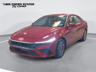 Certified 2024 Hyundai Elantra SEL image 1
