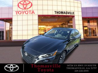 Used 2024 Nissan Altima 2.5 SV image 1