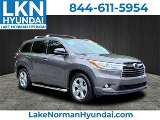 Used 2016 Toyota Highlander Limited image 1