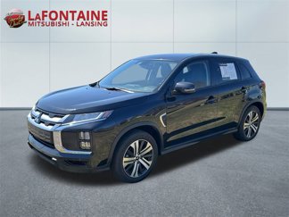 Used 2023 Mitsubishi Outlander Sport SE image 1