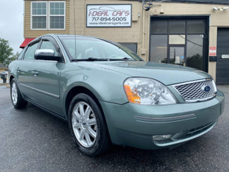 Used 2005 Ford Five Hundred Limited image 1
