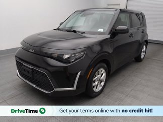 Used 2023 Kia Soul LX w/ LX Technology Package image 1